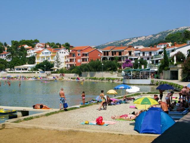 Kuca Za Odmor Pende Villa Banjol Exterior photo